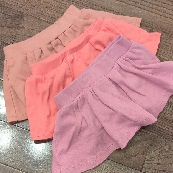 kate quinn Other - Kate Quinn Baby Skirts size 6-12m